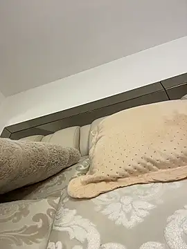 Snapshot of ALISSON_FOXXX1 chatting on February 25, 2026, 12:53 am ALISSON FOXXX1 online show from February 25, 2026, 12:53 am