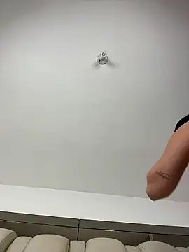 Snapshot of ALISSON_FOXXX1 chatting on February 28, 2026, 10:55 pm ALISSON FOXXX1 online show from February 28, 2026, 10:55 pm