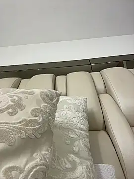 Snapshot of ALISSON_FOXXX1 chatting on March 9, 2026, 10:47 pm ALISSON FOXXX1 online show from March 9, 2026, 10:47 pm