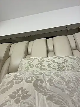 Snapshot of ALISSON_FOXXX1 chatting on March 13, 2026, 10:49 pm ALISSON FOXXX1 online show from March 13, 2026, 10:49 pm