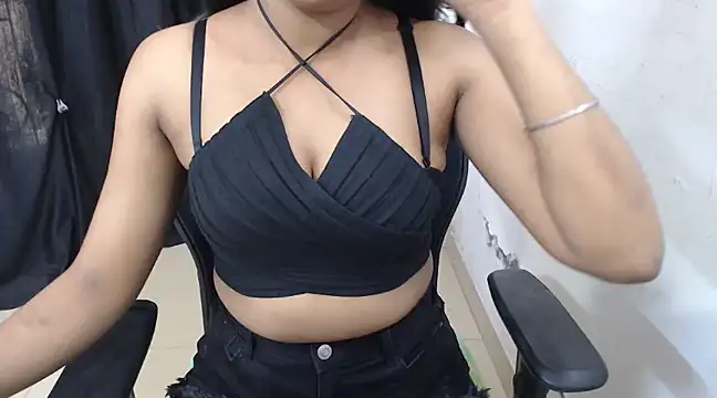 sexy vani1 online show from January 20, 2025, 3:26 am