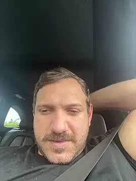 Snapshot of JonJ0 chatting on November 14, 2025, 2:49 pm JonJ0 online show from November 14, 2025, 2:49 pm