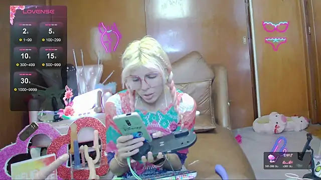 Skinygirl online show from November 20, 2025, 12:22 am