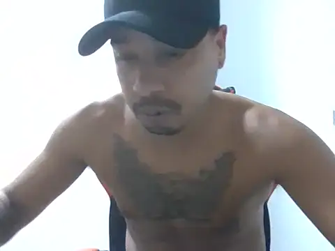 Juninho10c online show from November 6, 2025, 4:57 am