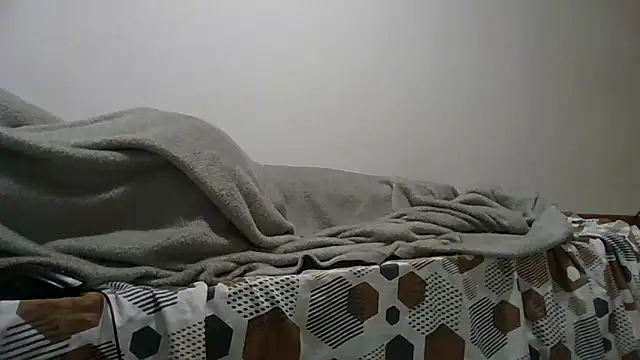 Juninho10c online show from December 18, 2025, 4:07 am