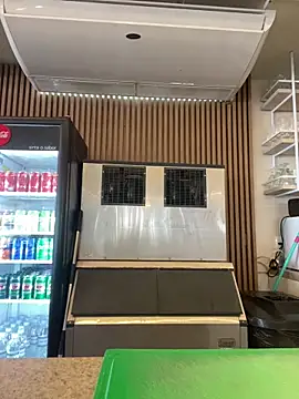 Juninho10c online show from December 18, 2025, 8:26 pm