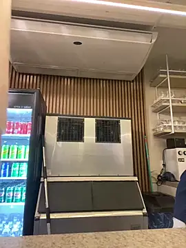 Juninho10c online show from December 20, 2025, 12:29 am