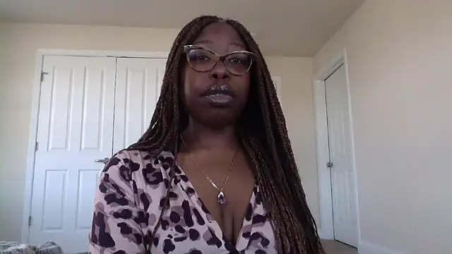 MadamIndigo online show from March 12, 2025, 2:56 pm