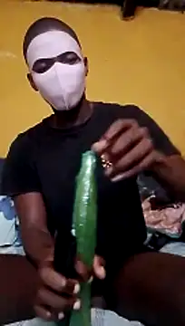 Snapshot of LULE37587001 chatting on February 15, 2026, 4:42 am LULE37587001 online show from February 15, 2026, 4:42 am