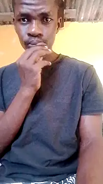 Snapshot of LULE37587001 chatting on February 25, 2026, 11:20 am LULE37587001 online show from February 25, 2026, 11:20 am