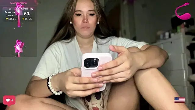 MeganTheRarest online show from June 11, 2026, 2:53 am