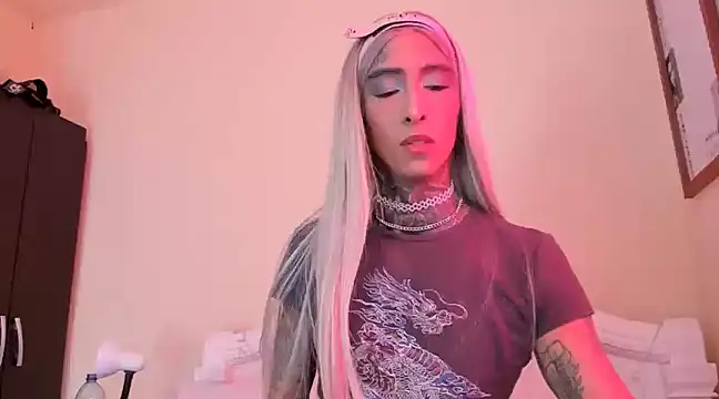 drippyorlovee online show from January 11, 2025, 2:04 pm