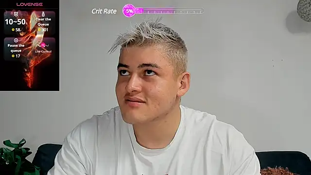 Snapshot of Leonsmoron chatting on January 9, 2025, 1:24 pm Leonsmoron online show from January 9, 2025, 1:24 pm