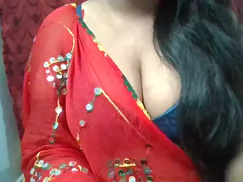 Roopshikha39 online show from December 6, 2024, 11:03 pm