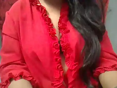 Roopshikha39 online show from December 7, 2024, 11:23 pm