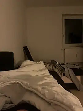 Snapshot of oroszlanw chatting on January 7, 2025, 9:46 pm oroszlanw online show from January 7, 2025, 9:46 pm