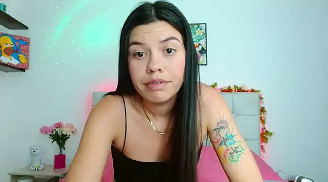 Layla Rachel online show from December 11, 2024, 2:09 am