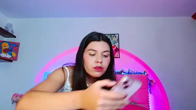 Layla Rachel online show from October 14, 2025, 12:55 am