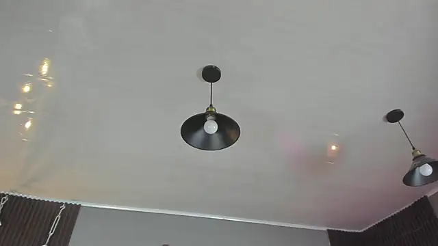 annie barozzi online show from October 28, 2025, 1:25 pm