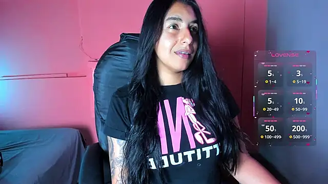 Desipleasure online show from November 17, 2025, 5:30 pm