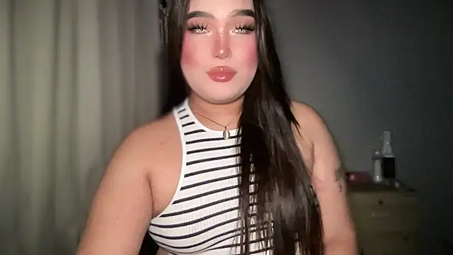 Snapshot of MissCataleyaxxx chatting on February 19, 2026, 12:45 pm MissCataleyaxxx online show from February 19, 2026, 12:45 pm