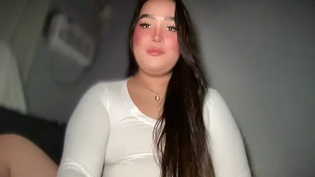 Snapshot of MissCataleyaxxx chatting on February 20, 2026, 12:51 am MissCataleyaxxx online show from February 20, 2026, 12:51 am