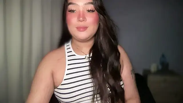 Snapshot of MissCataleyaxxx chatting on March 4, 2026, 5:24 am MissCataleyaxxx online show from March 4, 2026, 5:24 am