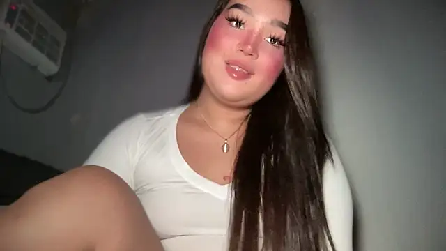 Snapshot of MissCataleyaxxx chatting on March 7, 2026, 4:48 pm MissCataleyaxxx online show from March 7, 2026, 4:48 pm