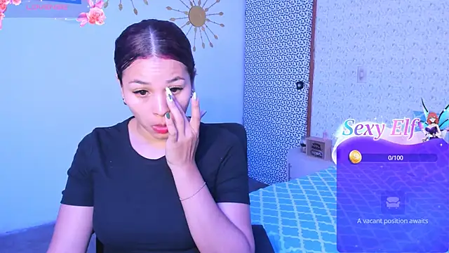 Snapshot of caylinhot7 chatting on December 8, 2024, 5:50 am caylinhot7 online show from December 8, 2024, 5:50 am