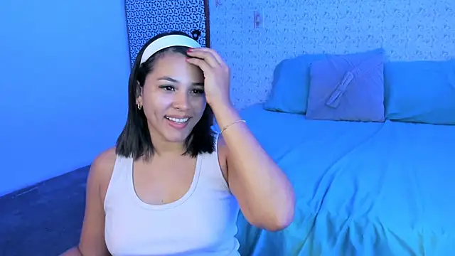 Snapshot of caylinhot7 chatting on October 17, 2025, 5:32 am caylinhot7 online show from October 17, 2025, 5:32 am