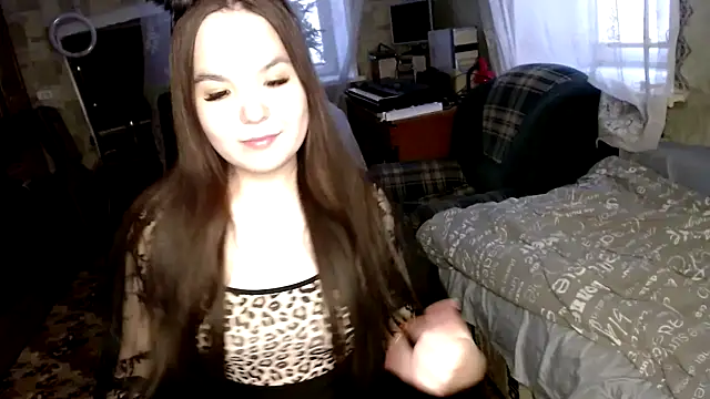 Snapshot of Var_Kiss chatting on February 27, 2025, 10:59 am Var Kiss online show from February 27, 2025, 10:59 am