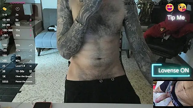 Snapshot of kaiser679_ chatting on May 6, 2026, 10:15 pm kaiser679 online show from May 6, 2026, 10:15 pm