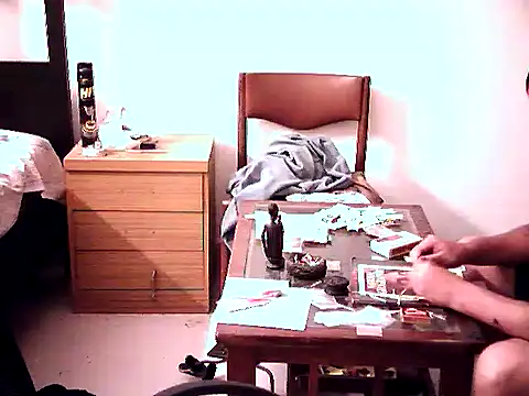 aksxi1 online show from October 30, 2025, 9:15 pm