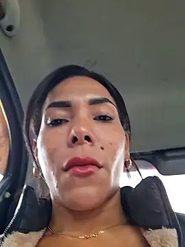 Doll Loren online show from January 28, 2025, 3:14 pm