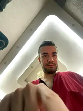 boyygirlls online show from November 21, 2025, 5:50 am