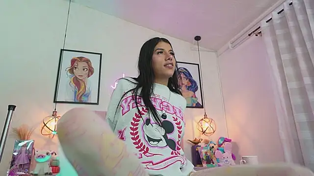 dani parker  online show from May 6, 2026, 4:34 pm