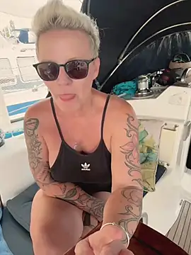 German Milf online show from September 22, 2025, 2:08 pm