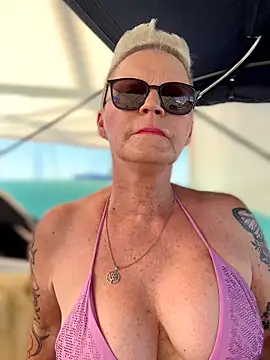 German Milf online show from June 20, 2026, 10:18 am