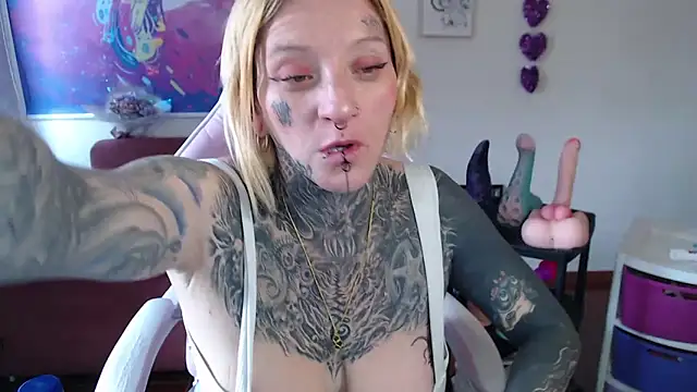 SLOPPYTITSS online show from January 19, 2025, 6:53 pm