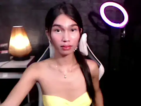 Snapshot of ToKeNa chatting on March 23, 2025, 8:15 am ToKeNa online show from March 23, 2025, 8:15 am