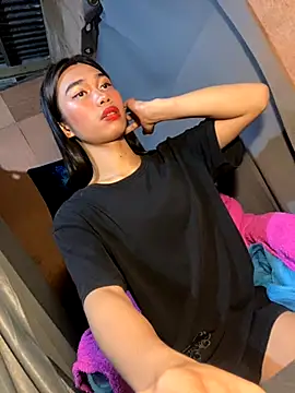 ToKeNa online show from September 27, 2025, 10:53 am