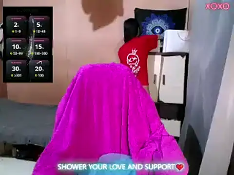 ToKeNa online show from October 30, 2025, 7:43 am