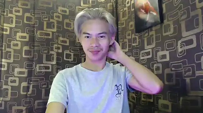 asianpatt69 online show from January 4, 2025, 8:16 pm