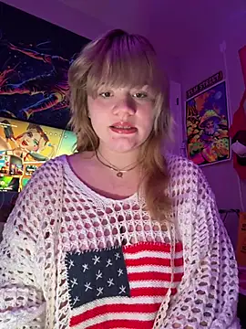 Snapshot of Cutiepiespanks chatting on July 22, 2026, 12:35 am Cutiepiespanks online show from July 22, 2026, 12:35 am