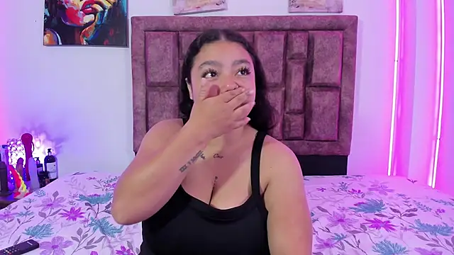 NaughtyAnaa online show from October 7, 2025, 4:04 pm