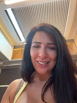 Cataleya80 online show from May 5, 2026, 11:07 am