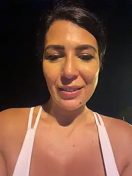 Cataleya80 online show from July 17, 2026, 9:41 pm