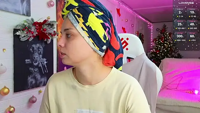 Misss Vikk online show from December 19, 2025, 1:07 pm