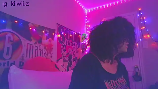 Snapshot of N1NT3NDH03 chatting on December 28, 2024, 6:17 am N1NT3NDH03 online show from December 28, 2024, 6:17 am