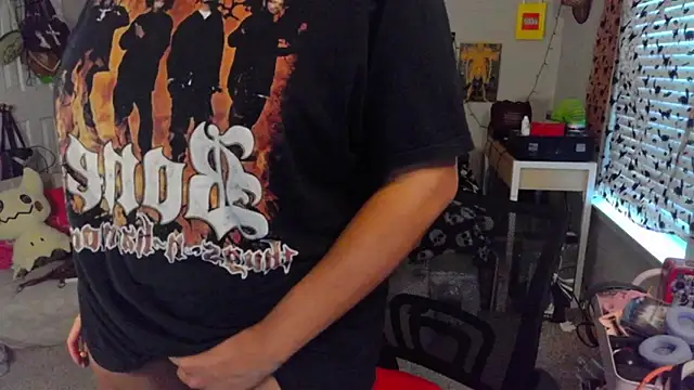 Snapshot of N1NT3NDH03 chatting on September 25, 2025, 12:20 pm N1NT3NDH03 online show from September 25, 2025, 12:20 pm